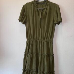 Brand New Green Tiered Ruffle Short Sleeve Mini Dress | Size Small (US 4-6)